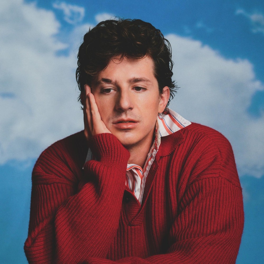 Charlie Puth pubblica Whatever’s Clever! e avvia il tour mondiale dal 22 aprile